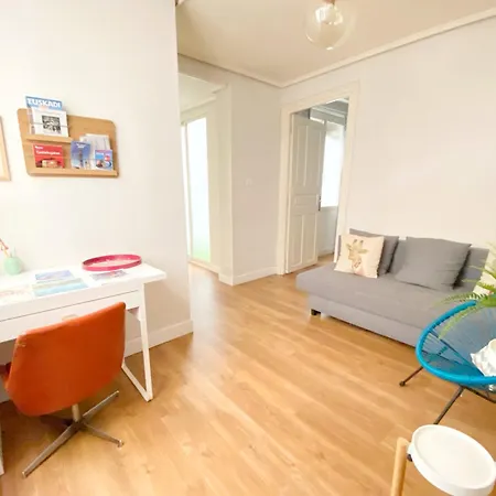 Apartment Old Town 2 Bedrooms 4 Guests-bilbao Casco Viejo 2 4 Huespedes Ebi-306 Bilbao